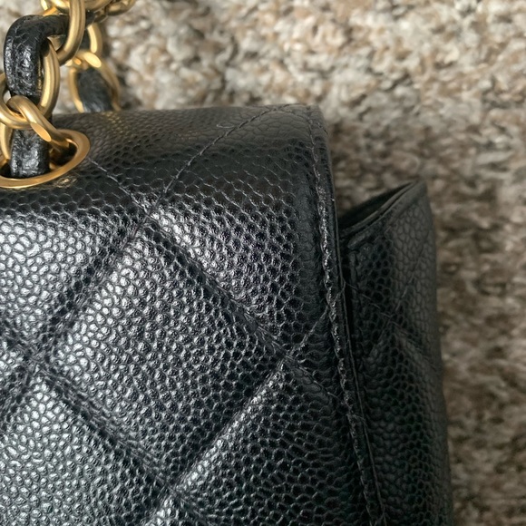 SOLDfirm price- Chanel Vintage Jumbo Caviar Flap - Picture 14 of 17